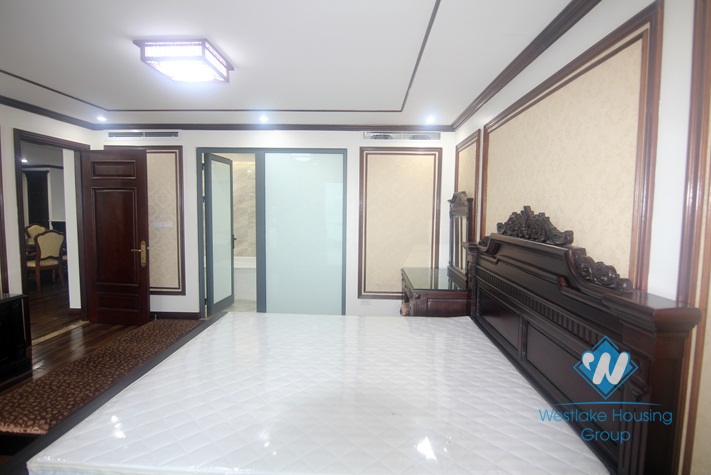 03 bedrooms apartment in the high floor for rent in Tay Ho district.